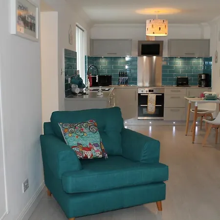 Bonnie's Apartment, Adults Only * Bowness-on-Windermere